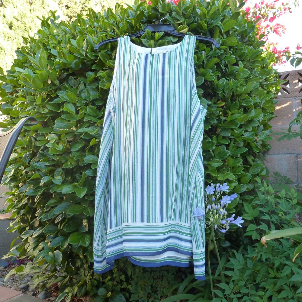 Brand New Max Studio Sleeveless Trapeze Blouse